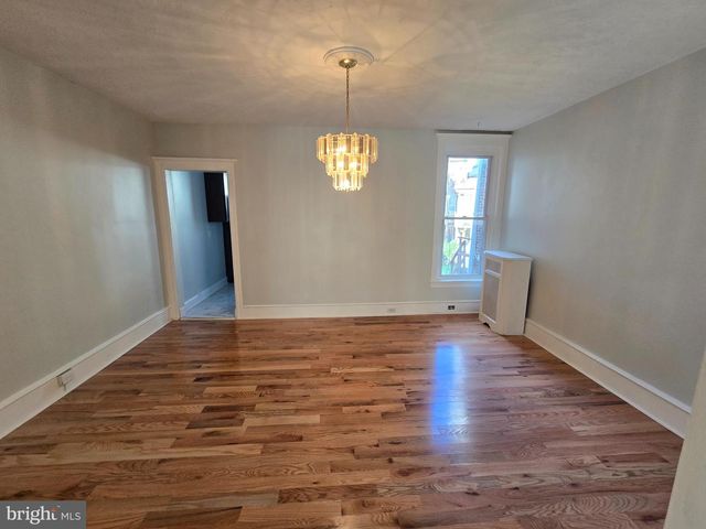 517 E CHELTENHAM AVE, Philadelphia, PA 19120
