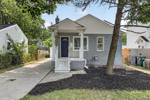 3330 Harris Street, Ferndale, MI 48220