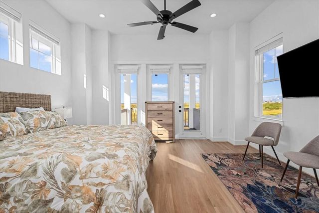 25719 Bay Breeze Drive, Galveston, TX 77554