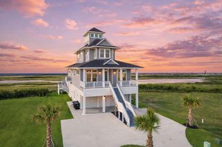 25719 Bay Breeze Drive, Galveston, TX 77554