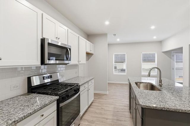 1194 Park Center Circle, Mableton, GA 30168