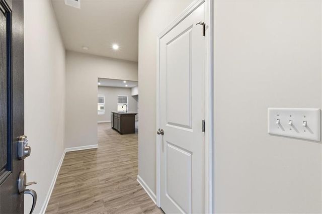 1194 Park Center Circle, Mableton, GA 30168