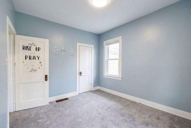 954 Wentworth Avenue, Calumet City, IL 60409