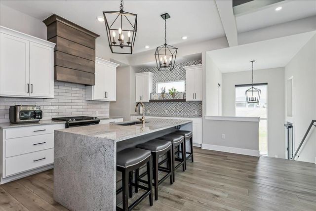 16006 W Sheriac St, Goddard, KS 67052