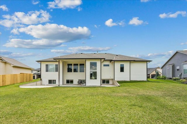 16006 W Sheriac St, Goddard, KS 67052