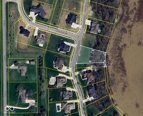 3307 Overlook South Pass, New Palestine, IN 46163