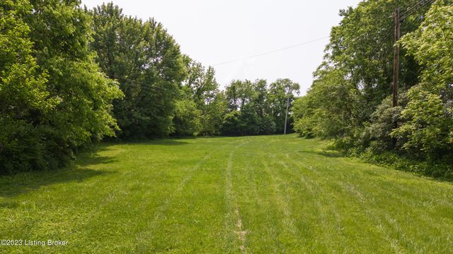 2993 E Blue Lick Rd, Shepherdsville, KY 40165