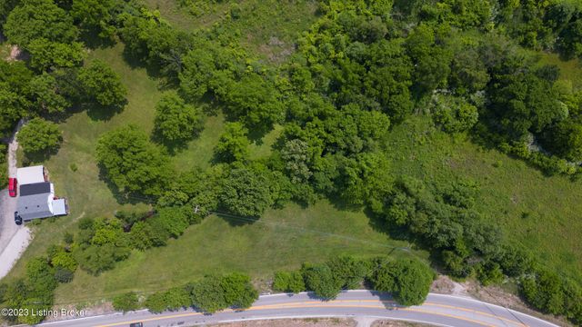 2993 E Blue Lick Rd, Shepherdsville, KY 40165