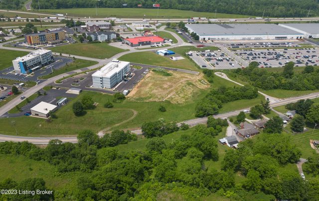 2993 E Blue Lick Rd, Shepherdsville, KY 40165