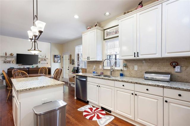 632 Goldenwood Court, Powder Springs, GA 30127