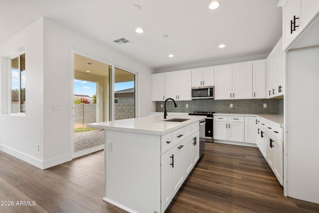 7540 E Louie Lane, Prescott Valley, AZ 86315