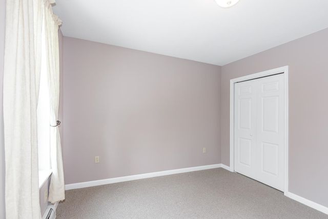 30 Fox Hollow Drive, Weare, NH 03281