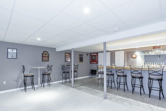 30 Fox Hollow Drive, Weare, NH 03281