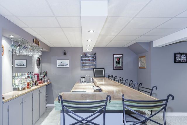 30 Fox Hollow Drive, Weare, NH 03281