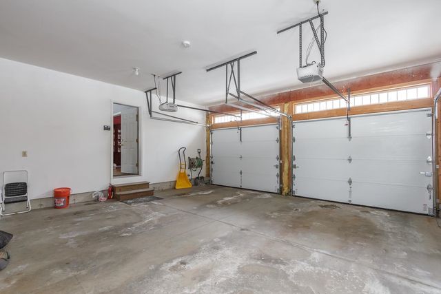 30 Fox Hollow Drive, Weare, NH 03281