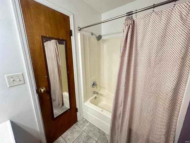1015 W 14th Street, Bloomington, IN 47404