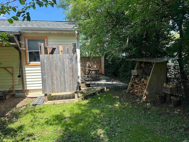 1015 W 14th Street, Bloomington, IN 47404