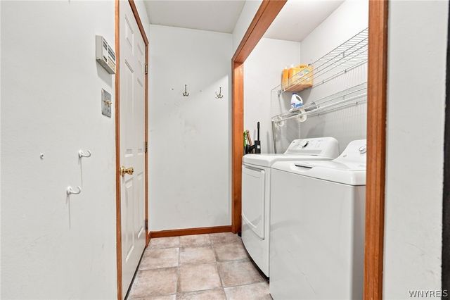 6914 Townline Road, Wheatfield, NY 14120