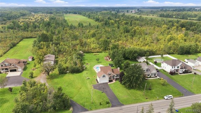 6914 Townline Road, Wheatfield, NY 14120