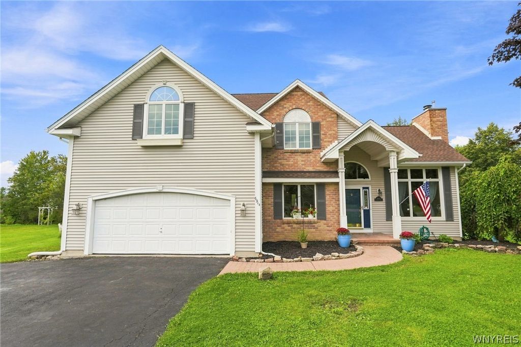 6914 Townline Road, Wheatfield, NY 14120