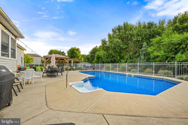 150 PENNSVILLE PEDRICKTOWN RD, Pedricktown, NJ 08067