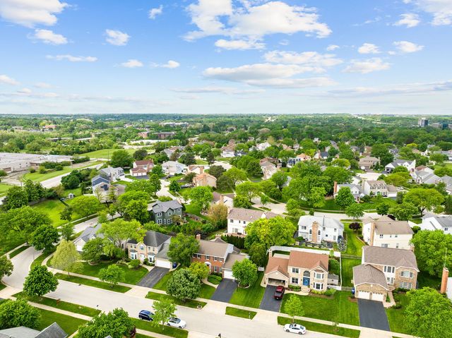 4542 Hatch Lane, Lisle, IL 60532