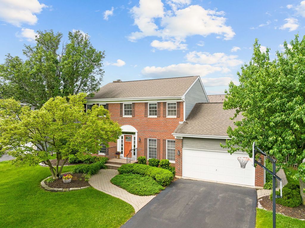 Image 44 of property listing at 4542 Hatch Lane, Lisle, IL 60532
