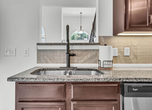 3669 Fox Tail Dr, Clarksville, TN 37040