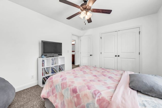 3669 Fox Tail Dr, Clarksville, TN 37040