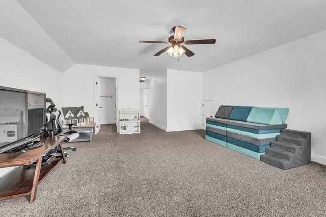 3669 Fox Tail Dr, Clarksville, TN 37040