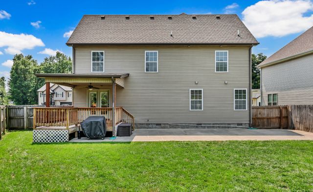 3669 Fox Tail Dr, Clarksville, TN 37040