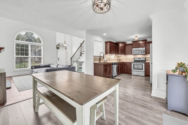 3669 Fox Tail Dr, Clarksville, TN 37040