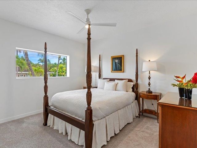 210 E Panana Pl, Kihei, HI 96753