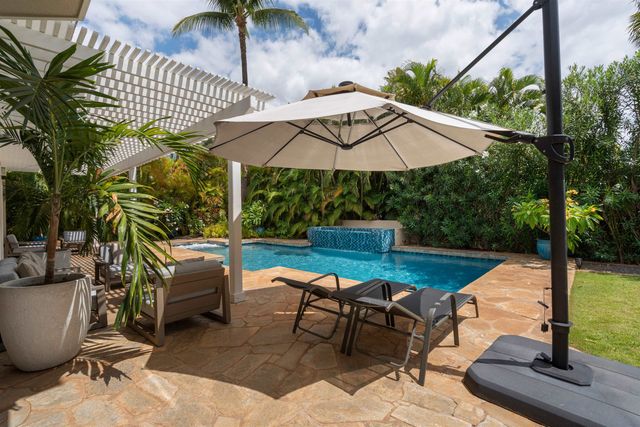 210 E Panana Pl, Kihei, HI 96753