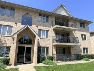 5150 Shadow Creek Drive Unit10, Oak Forest, IL 60452