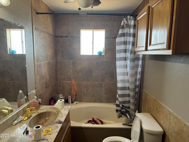 851 E JUNCTION Street, Apache Junction, AZ 85119