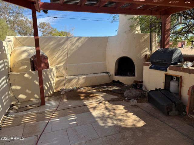 851 E JUNCTION Street, Apache Junction, AZ 85119
