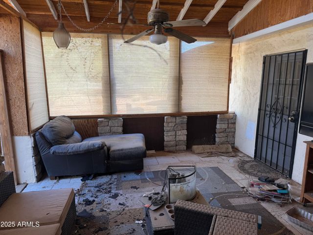 851 E JUNCTION Street, Apache Junction, AZ 85119