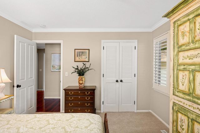 5315 Malibu Drive, Edina, MN 55436