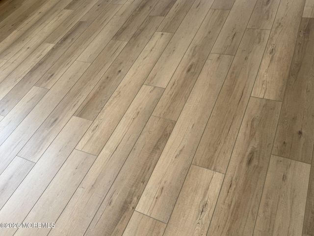 8 Virgin Islands Drive, Toms River, NJ 08757