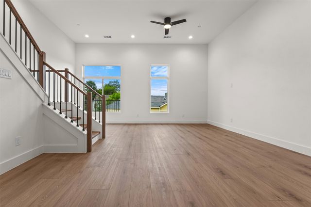 2203 Hondo Avenue 206, Dallas, TX 75219