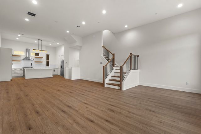 2203 Hondo Avenue 206, Dallas, TX 75219