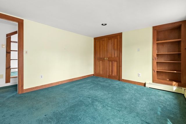 55 Colrain Rd, Topsfield, MA 01983