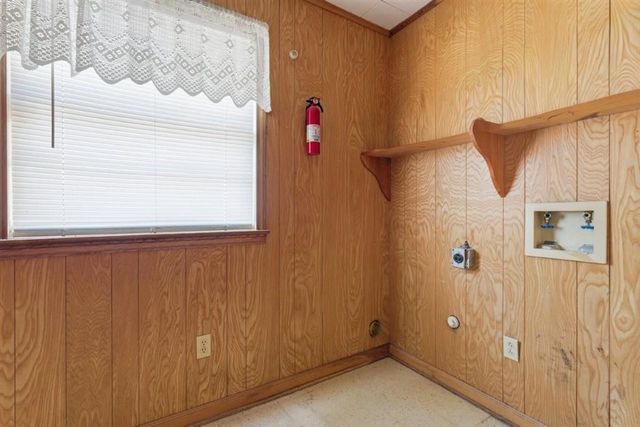 3591 Lake Street, Lake Charles, LA 70605