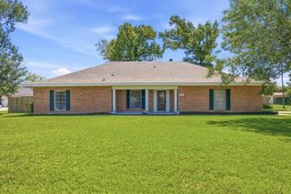 3591 Lake Street, Lake Charles, LA 70605