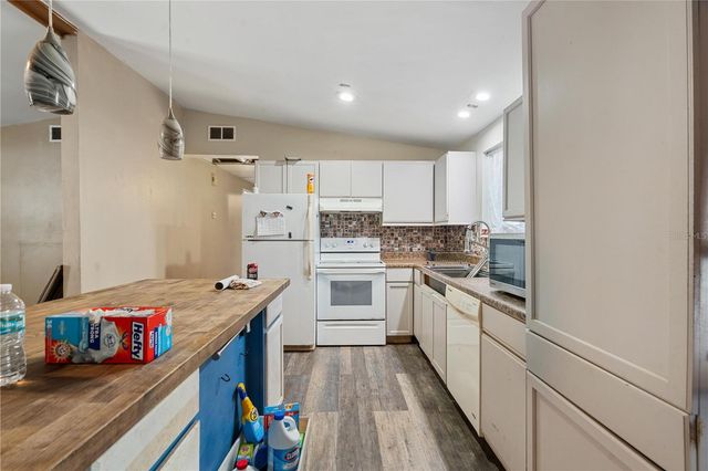 8811 MARIGOLD DRIVE, New Port Richey, FL 34654