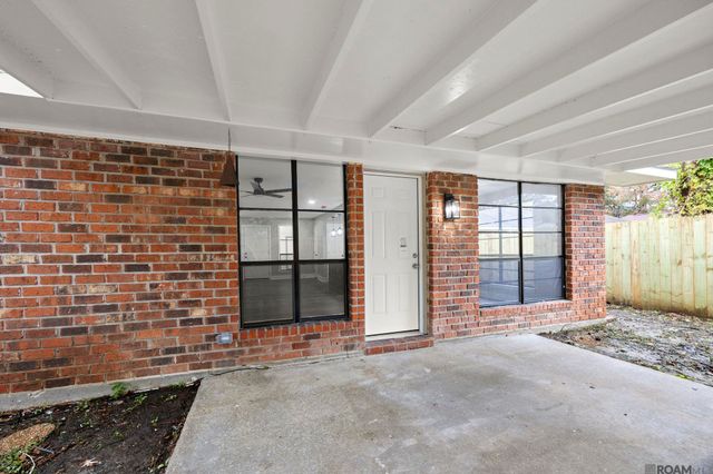 3124 Montreal Dr, Baton Rouge, LA 70819