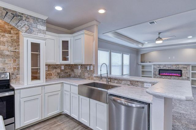 17902 Lexie Lane, Lexington, OK 73051