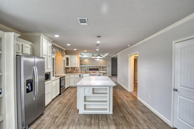 17902 Lexie Lane, Lexington, OK 73051