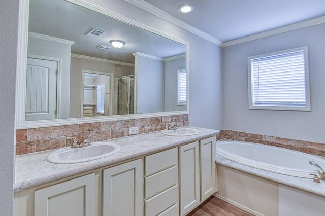 17902 Lexie Lane, Lexington, OK 73051